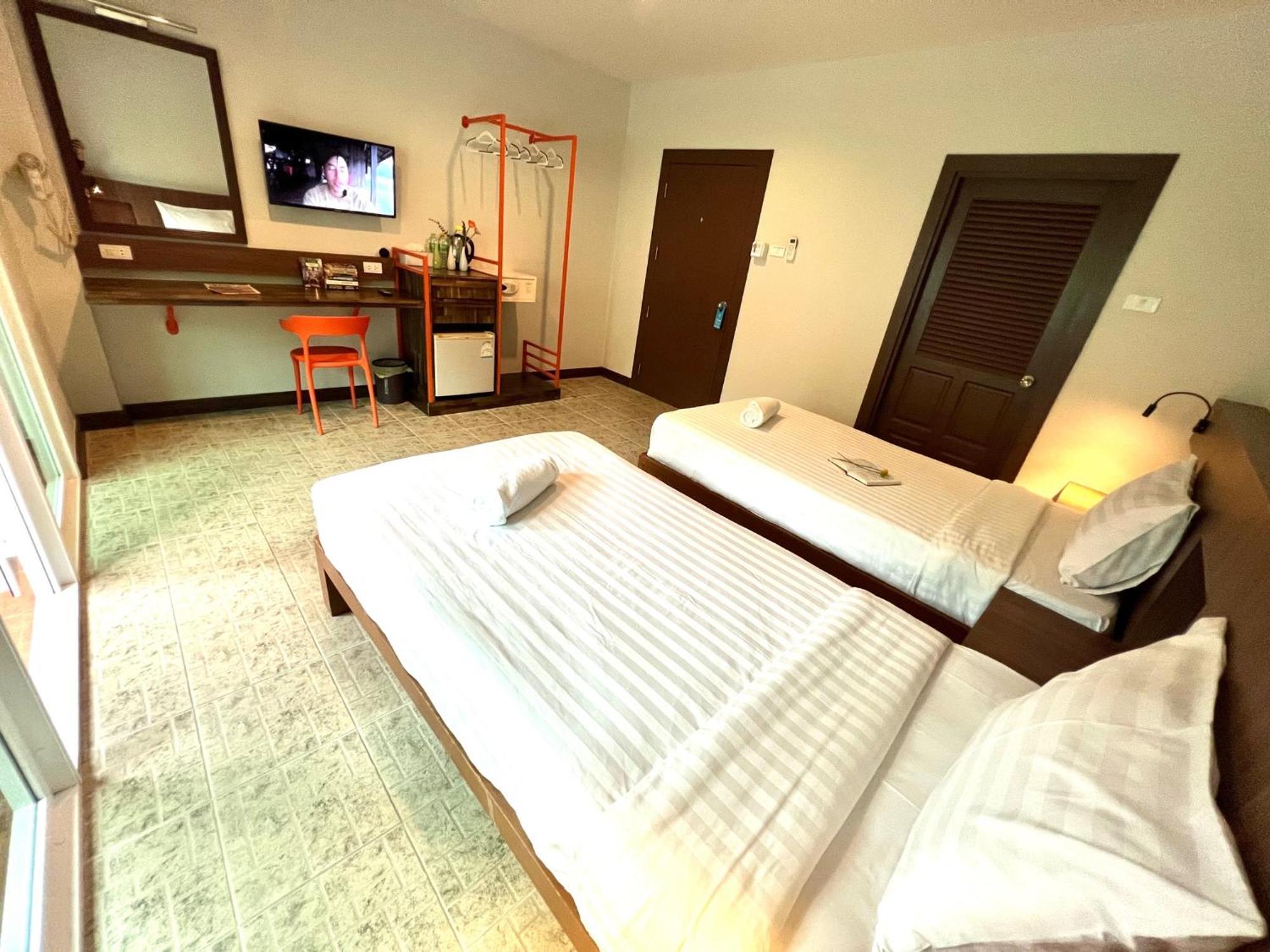 My Friend'S House Karon Hotell Eksteriør bilde